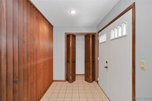 30 Golfview Court, Homosassa, FL 34446