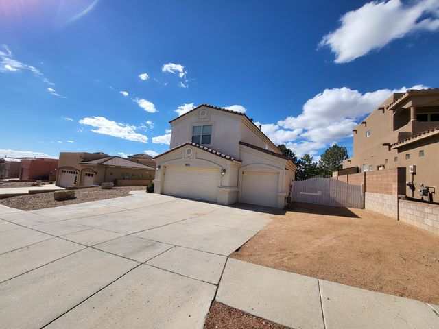 9933 Cardinal Street NW, Albuquerque, NM 87114