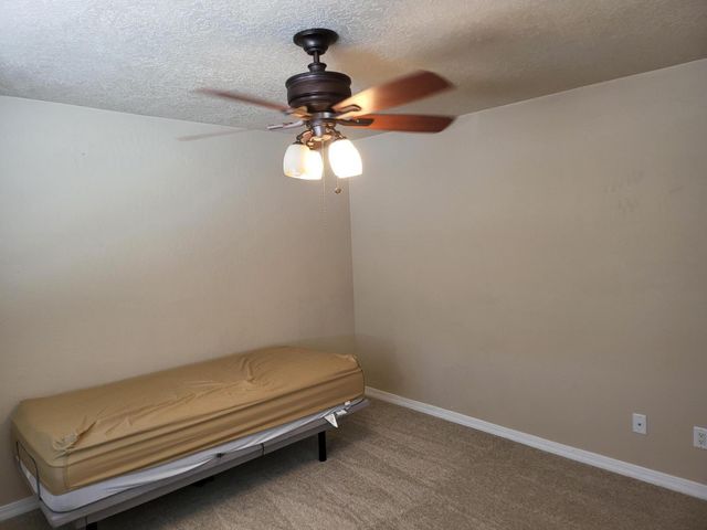 9933 Cardinal Street NW, Albuquerque, NM 87114