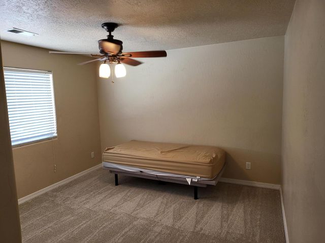 9933 Cardinal Street NW, Albuquerque, NM 87114