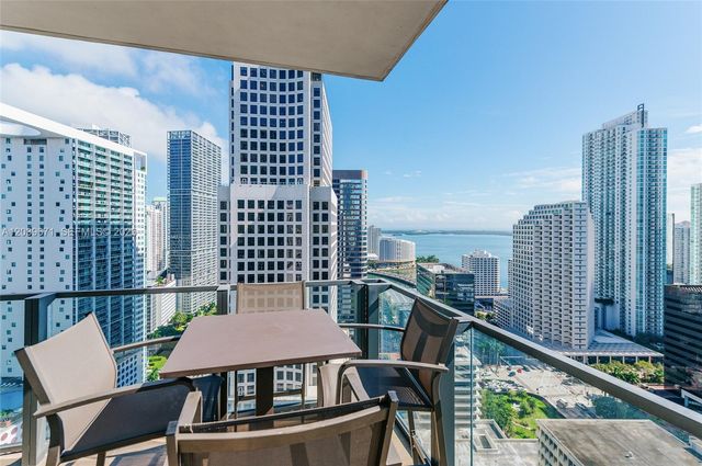 68 SE 6th St 2601, Miami, FL 33131