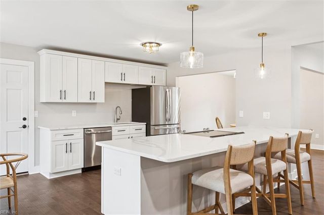 204 Weston RD, Yorktown, VA 23692