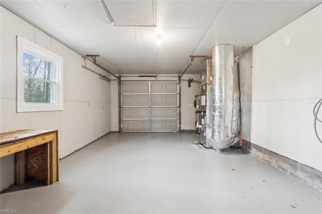 204 Weston RD, Yorktown, VA 23692