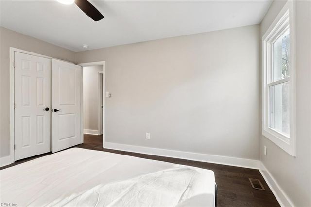 204 Weston RD, Yorktown, VA 23692