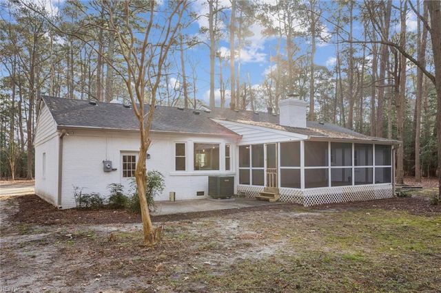 204 Weston RD, Yorktown, VA 23692