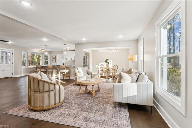 204 Weston RD, Yorktown, VA 23692