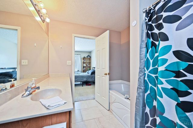489 N Church Drive, Lebanon, OH 45036