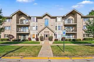 8650 Laporte Avenue 1B, Burbank, IL 60459