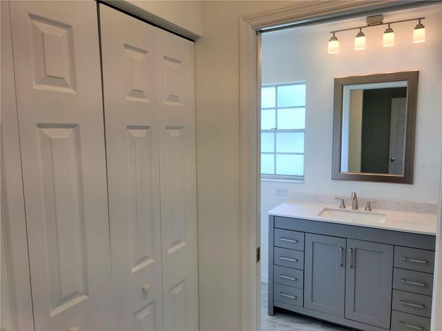 979 NANTUCKET ROAD, Venice, FL 34293