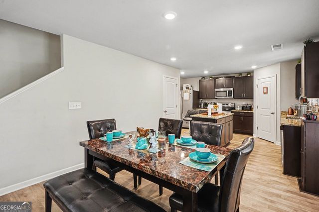 424 Toronto Circle, Hampton, GA 30228