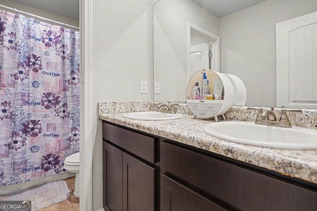 424 Toronto Circle, Hampton, GA 30228