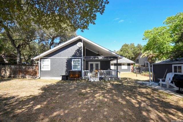 8702 Collingwood, Universal City, TX 78148