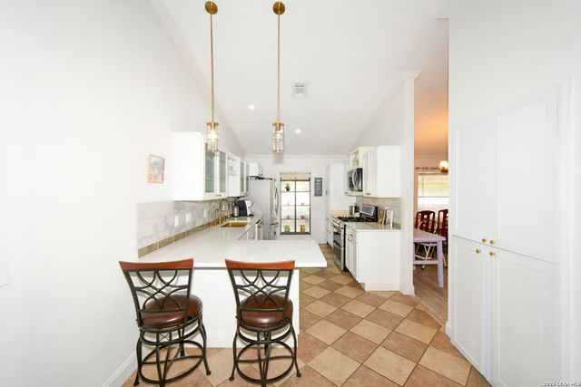 8702 Collingwood, Universal City, TX 78148