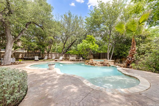 14014 BLUFF MANOR DR, San Antonio, TX 78216