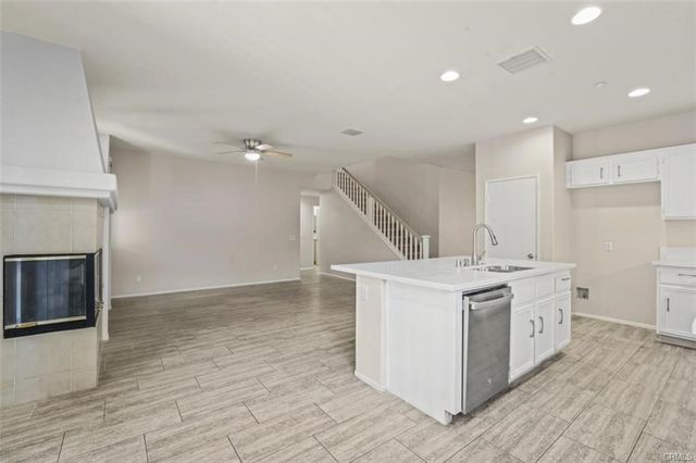 4680 Trailmore Court, Riverside, CA 92505