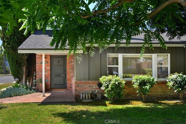 13902 Calvert Street, Valley Glen, CA 91401