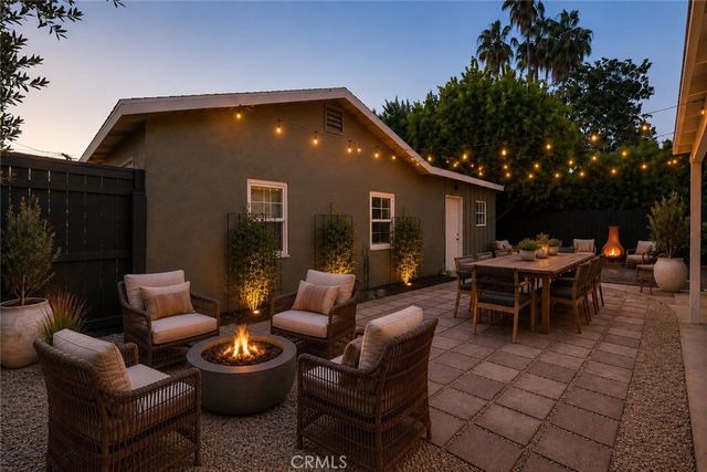 13902 Calvert Street, Valley Glen, CA 91401