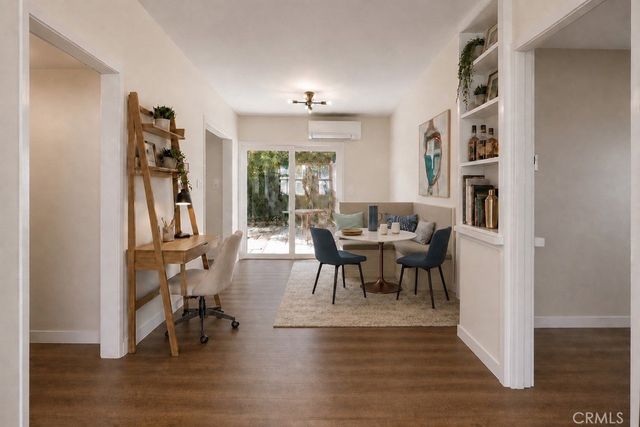 13902 Calvert Street, Valley Glen, CA 91401