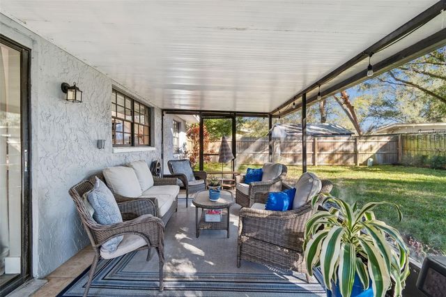 11313 CARROLLWOOD ESTATES DRIVE, Tampa, FL 33618