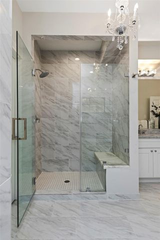 810 Herdsman Drive, Houston, TX 77079