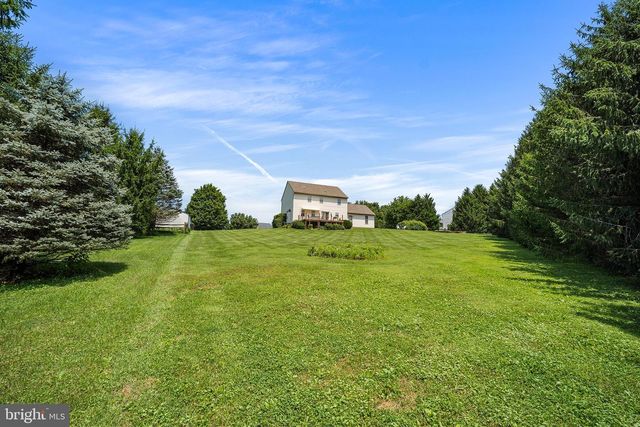 311 HERON DR, Lincoln University, PA 19352