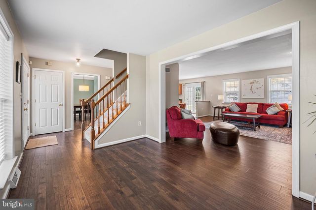 311 HERON DR, Lincoln University, PA 19352