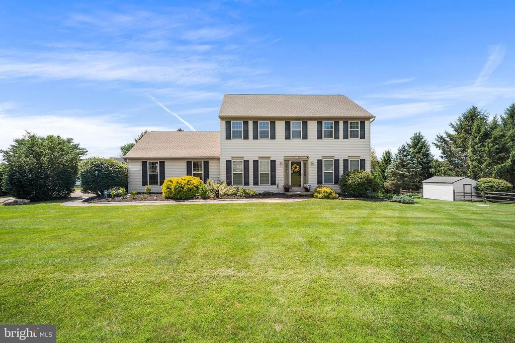 311 HERON DR, Lincoln University, PA 19352
