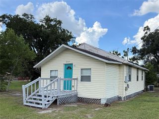 513 W 1ST STREET, Lakeland, FL 33805