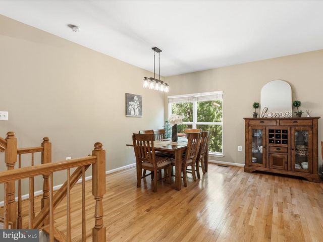 13110 FOREST MIST LN, Fairfax, VA 22033