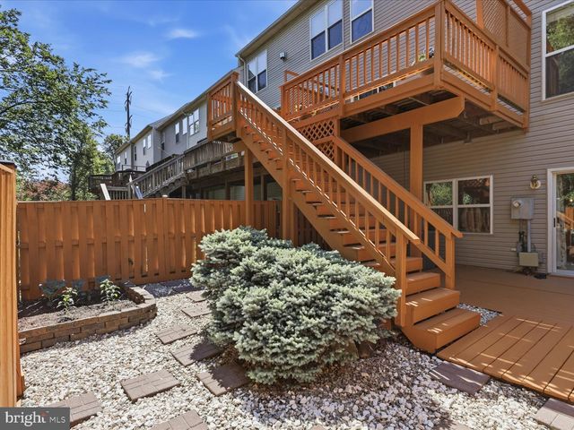 13110 FOREST MIST LN, Fairfax, VA 22033