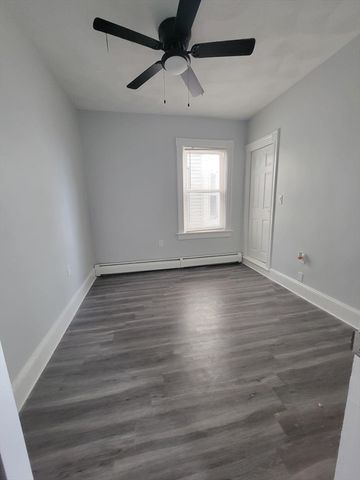 13 Regent Ave 2, Providence, RI 02908