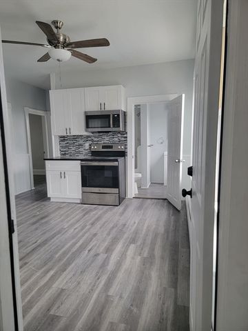 13 Regent Ave 2, Providence, RI 02908