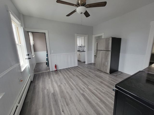 13 Regent Ave 2, Providence, RI 02908