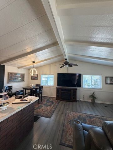 9161 Santa Fe E 39, Hesperia, CA 92345