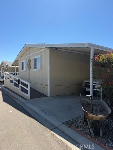 9161 Santa Fe E 39, Hesperia, CA 92345