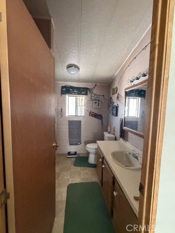 Image 23 of property listing at 9161 Santa Fe E 39, Hesperia, CA 92345