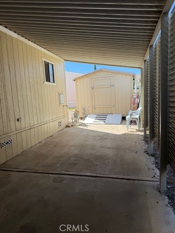 Image 33 of property listing at 9161 Santa Fe E 39, Hesperia, CA 92345