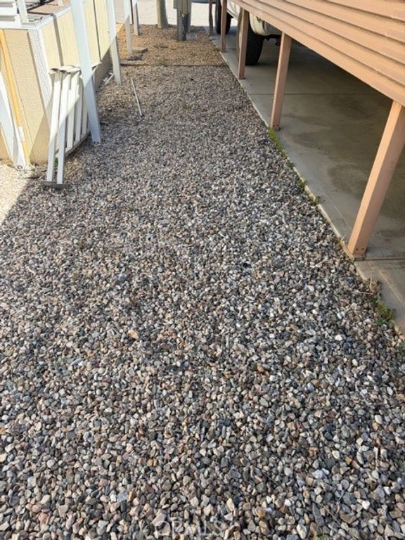 Image 39 of property listing at 9161 Santa Fe E 39, Hesperia, CA 92345