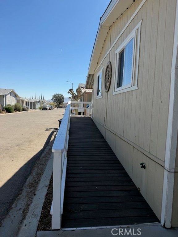 Image 5 of property listing at 9161 Santa Fe E 39, Hesperia, CA 92345