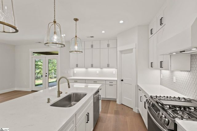 50 Waldrop Road, Taylors, SC 29687