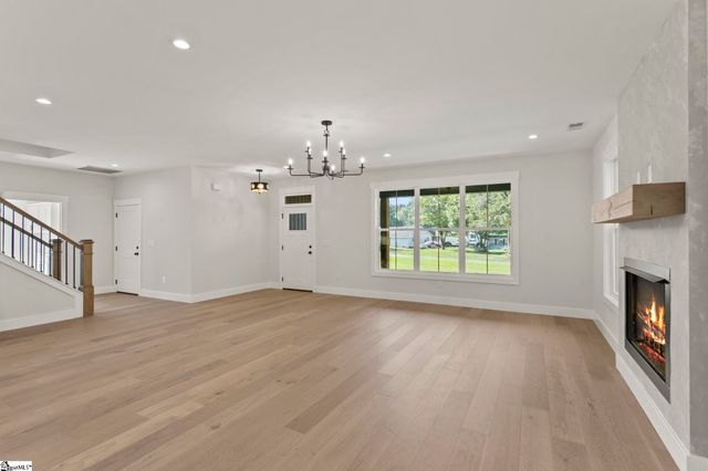 50 Waldrop Road, Taylors, SC 29687