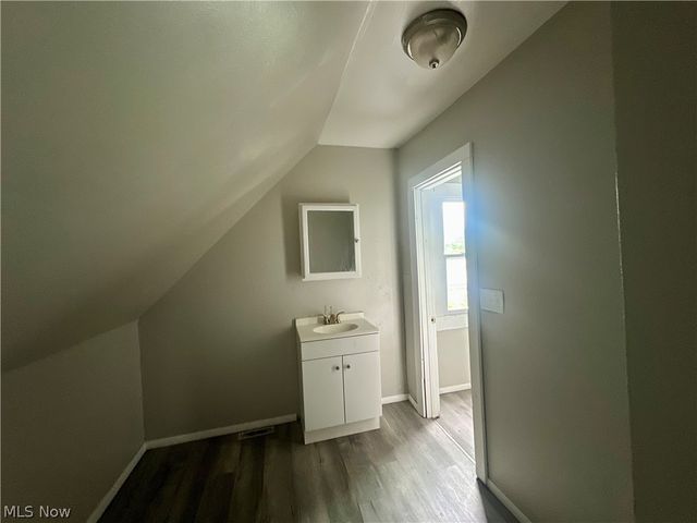 3349 W 63rd, Cleveland, OH 44102
