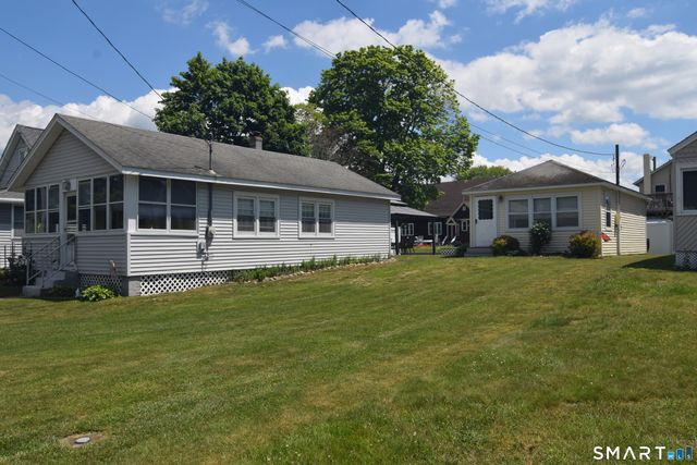 10 Hartford Avenue, Old Lyme, CT 06371