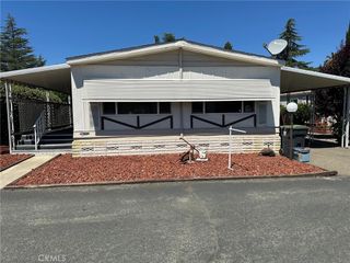 400 Sulphur Bank 59, Clearlake Oaks, CA 95423