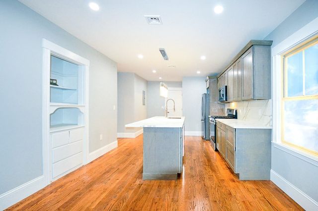 25 Firth Rd 2, Boston, MA 02131