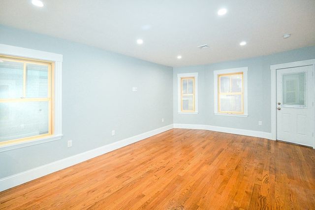 25 Firth Rd 2, Boston, MA 02131