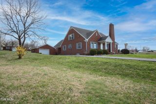 125 Rosewood Lane, Bristol, VA 24202