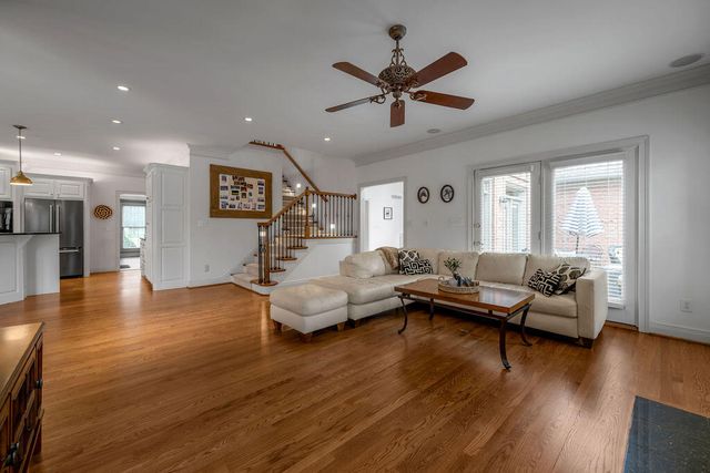 3645 Barrow Wood Lane, Lexington, KY 40502