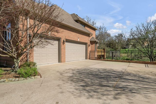 3645 Barrow Wood Lane, Lexington, KY 40502