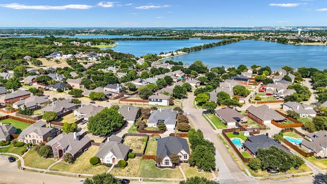 3010 Harborview Boulevard, Rowlett, TX 75088